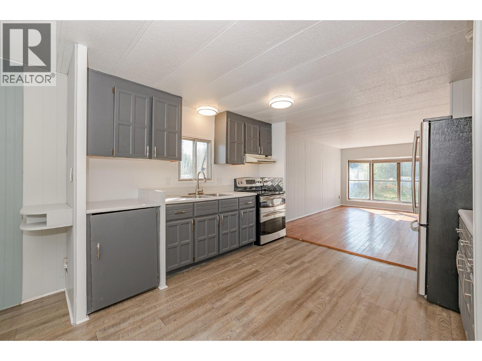 33 4441 Delaney Road, Malakwa