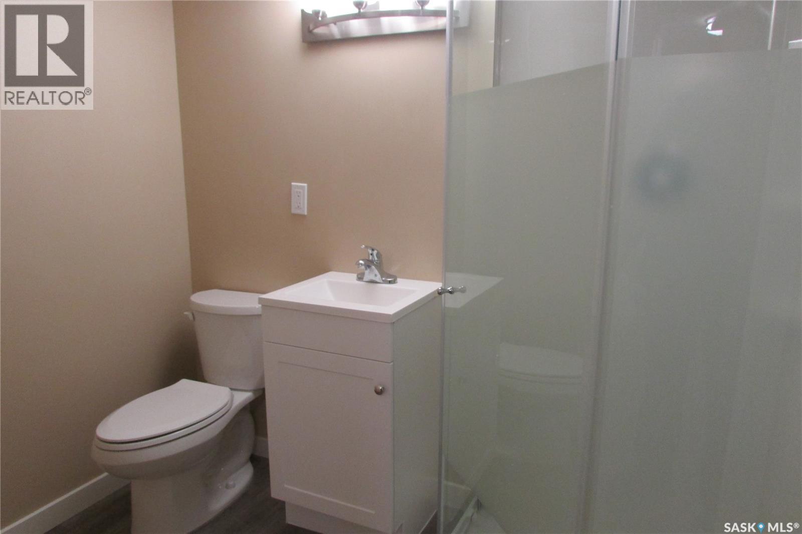 20-24 Empress DRIVE — photo 37