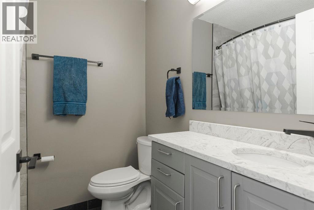 121 Cowley Bay, Fort McMurray