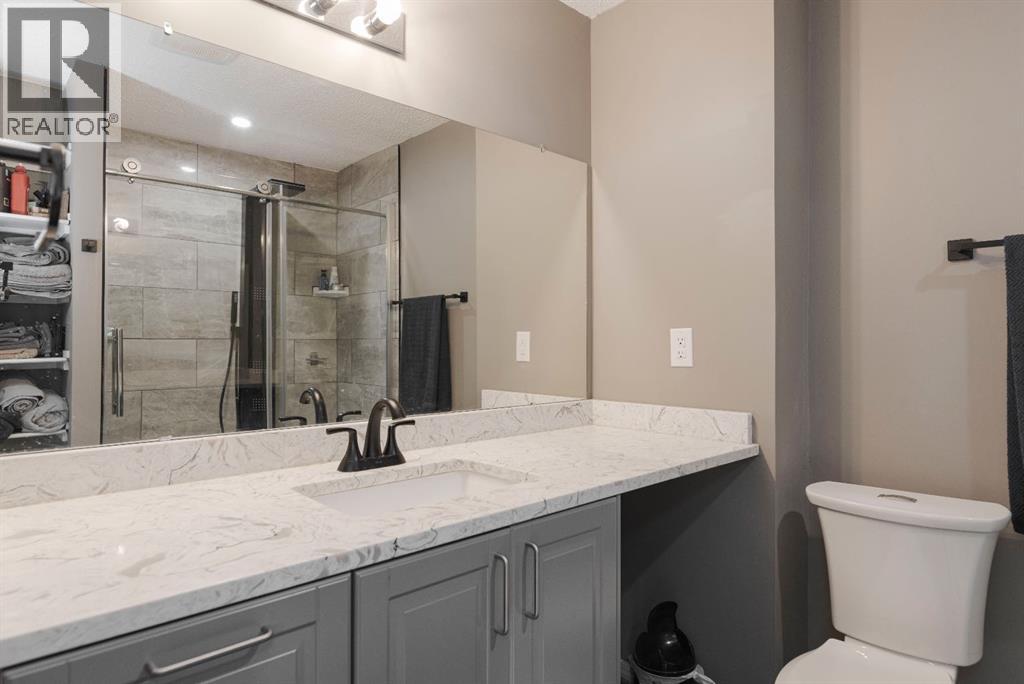 121 Cowley Bay, Fort McMurray