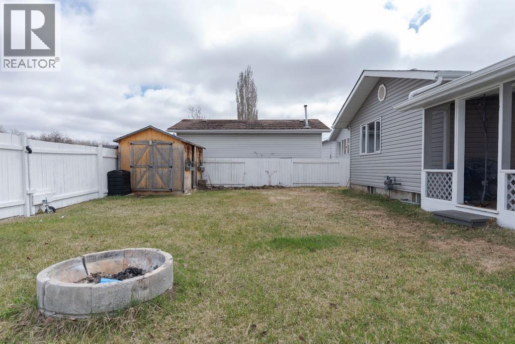 121 Cowley Bay, Fort McMurray