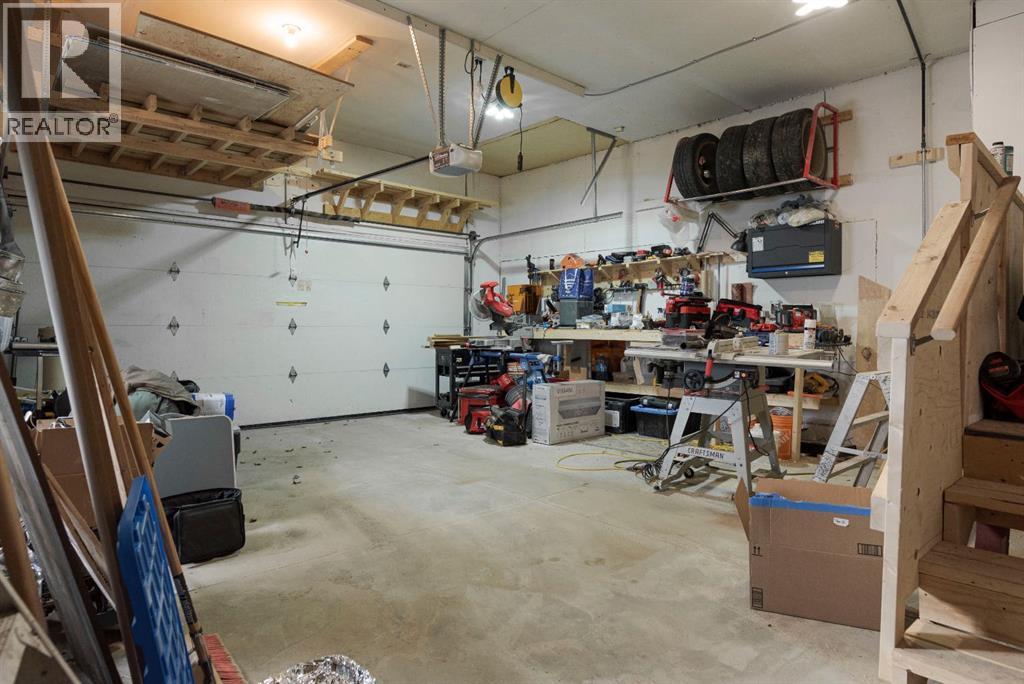 121 Cowley Bay, Fort McMurray