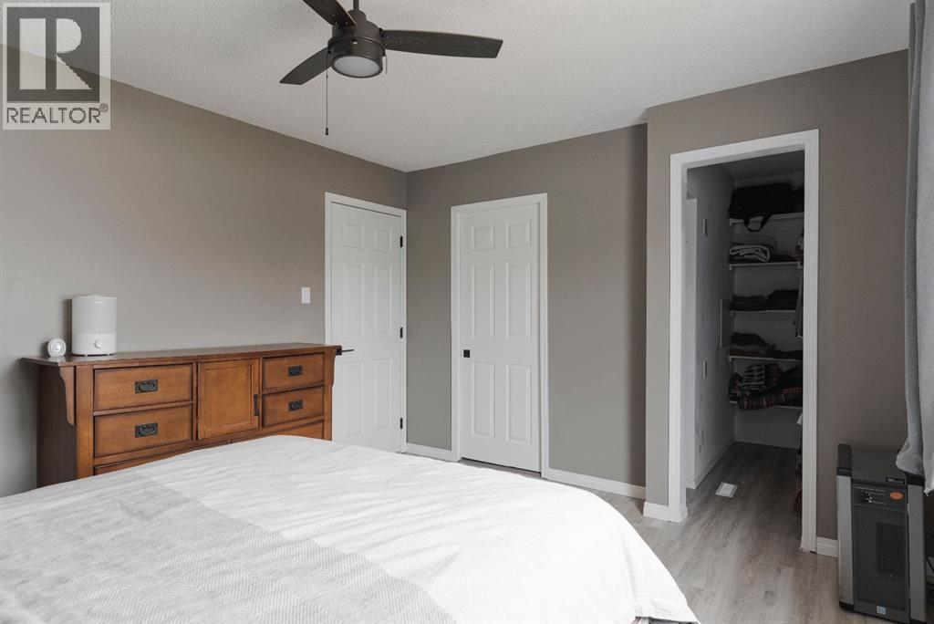 121 Cowley Bay, Fort McMurray