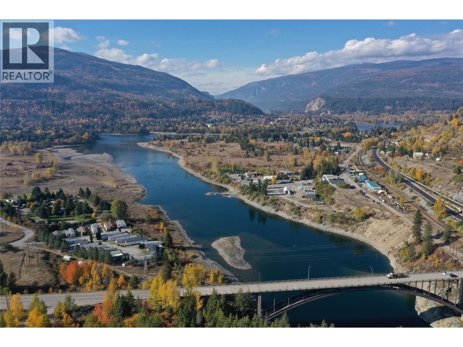  651 Rosedale Road, Castlegar