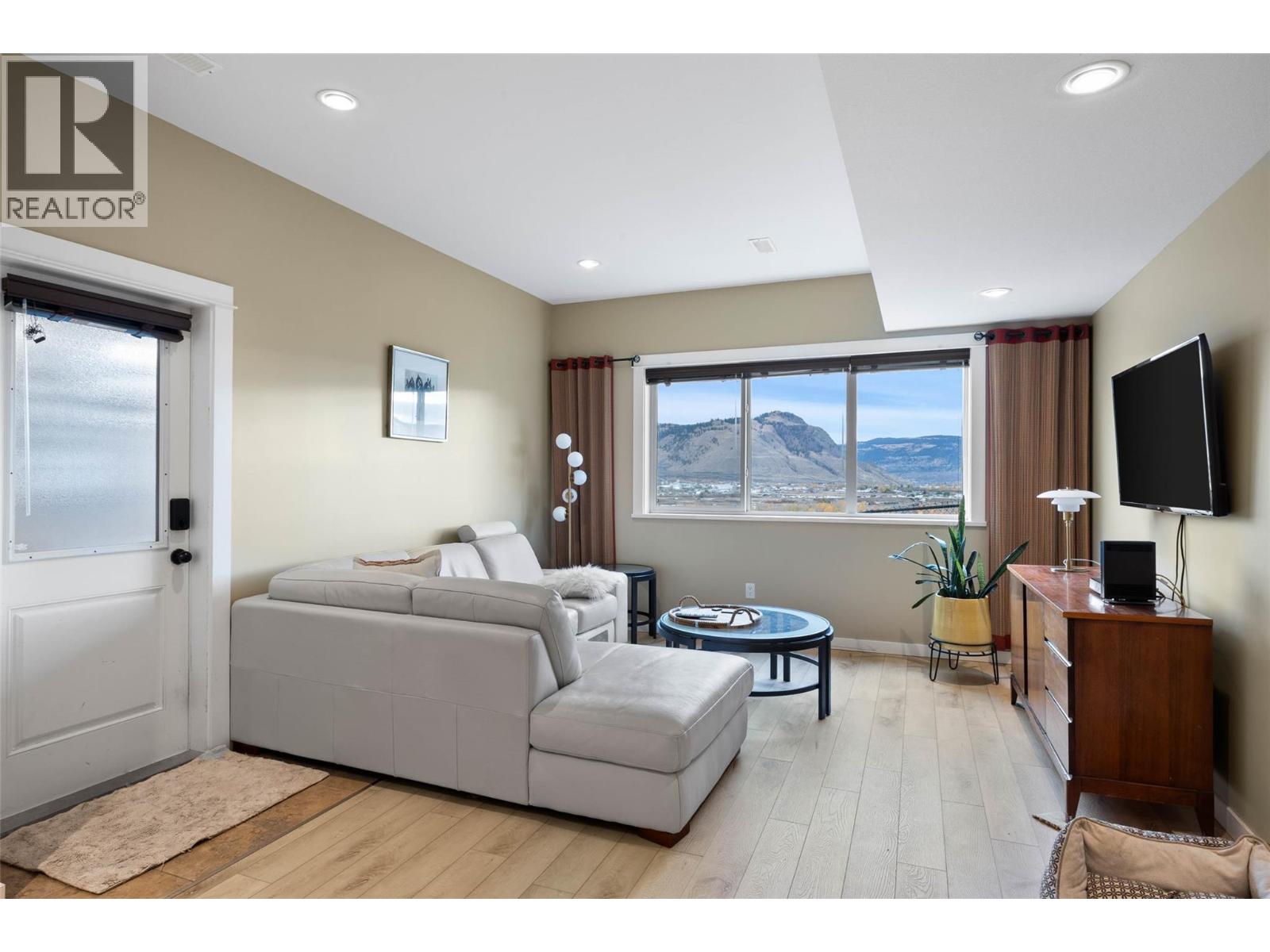900 Stagecoach Drive Unit# 13, Kamloops