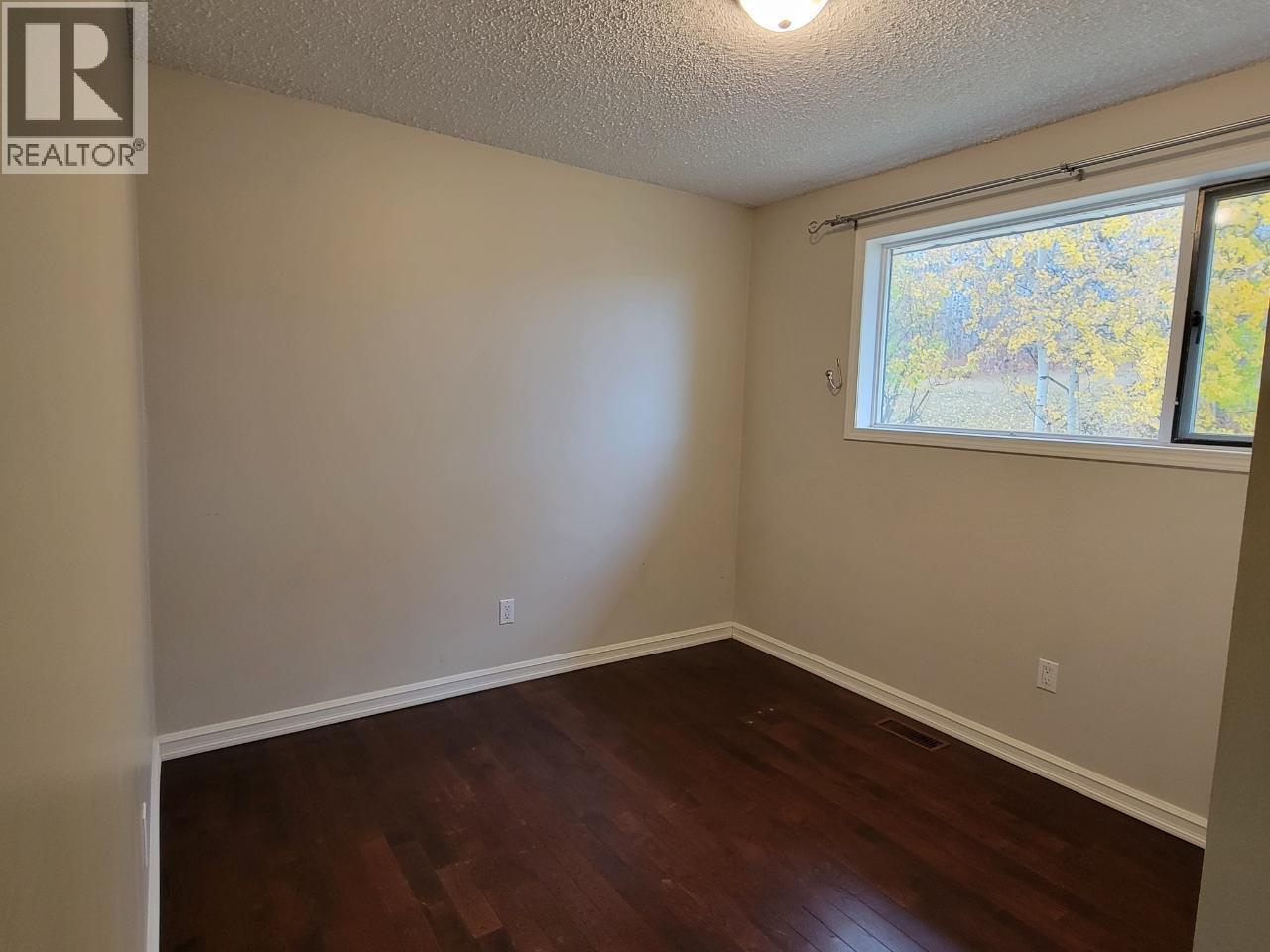 5312 Hillside Avenue NW, Chetwynd