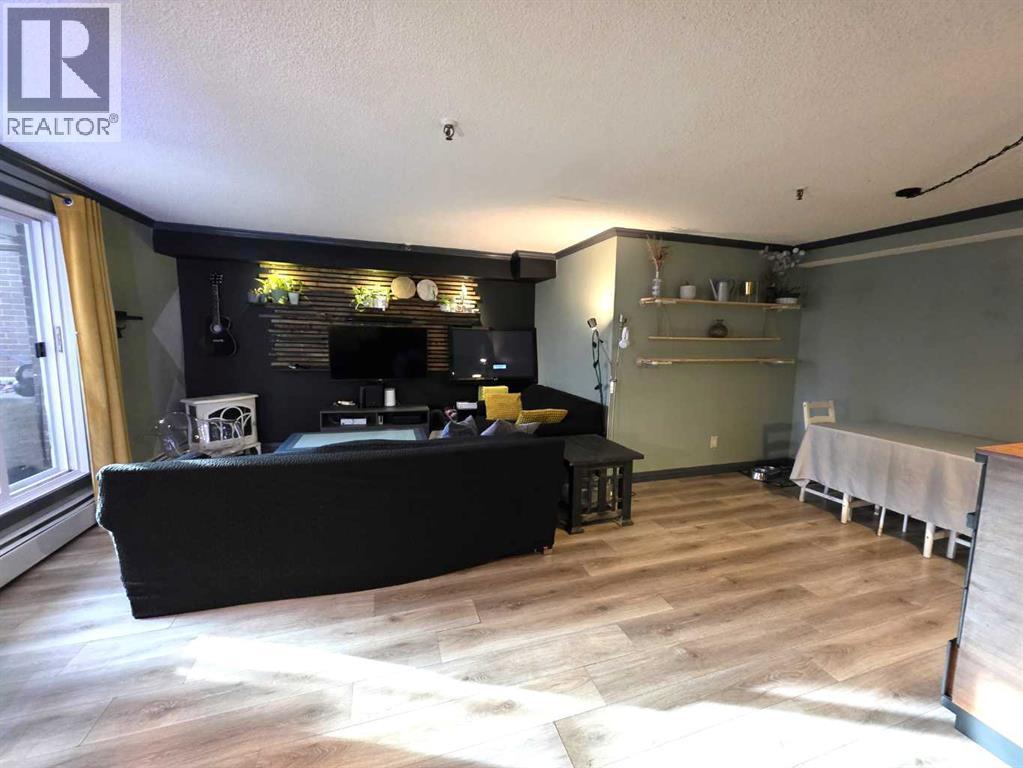 Single Family House for Sale in    Avenue NE Bridgeland/Riverside Calgary 