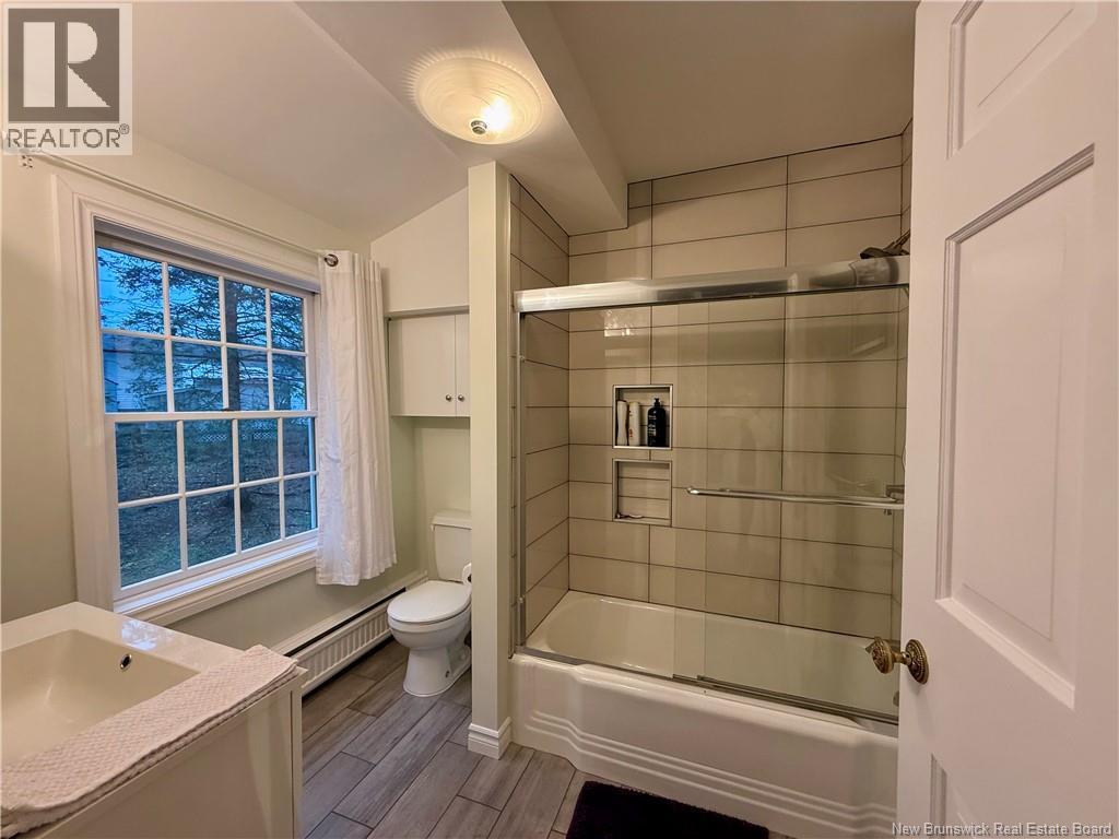 28 LAWSON STREET - 28