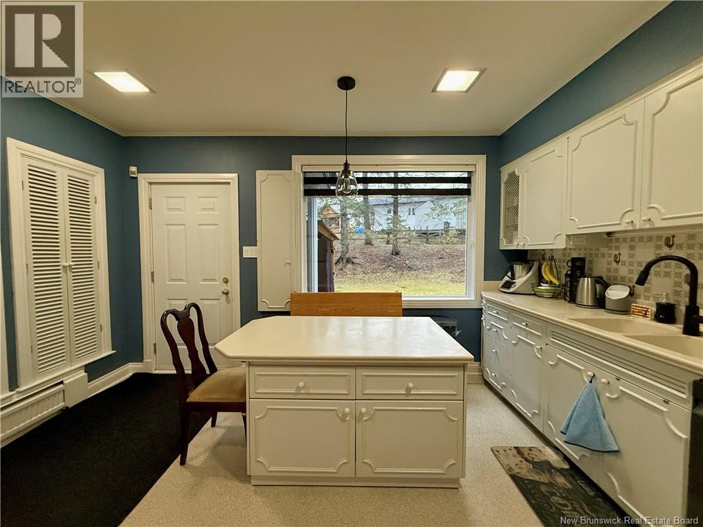 28 LAWSON STREET - 4