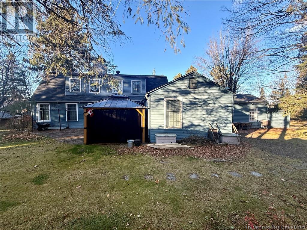 28 LAWSON STREET - 40