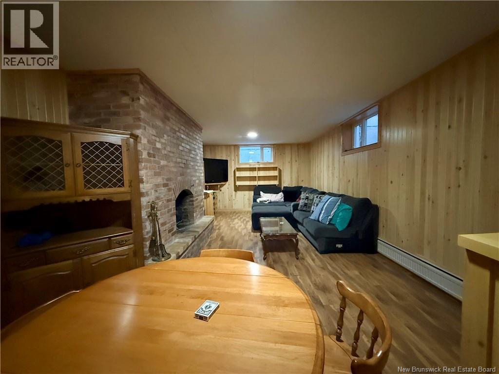 28 LAWSON STREET - 34