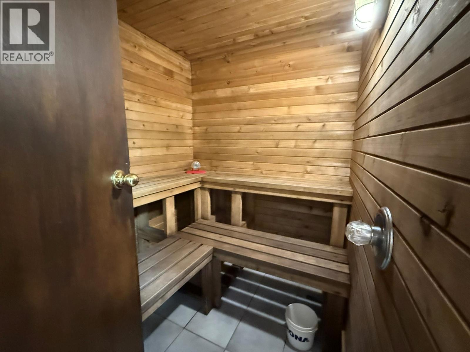 150 Porcupine Road, Oliver