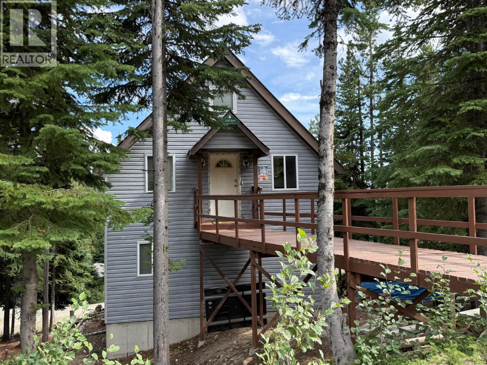 150 Porcupine Road, Oliver