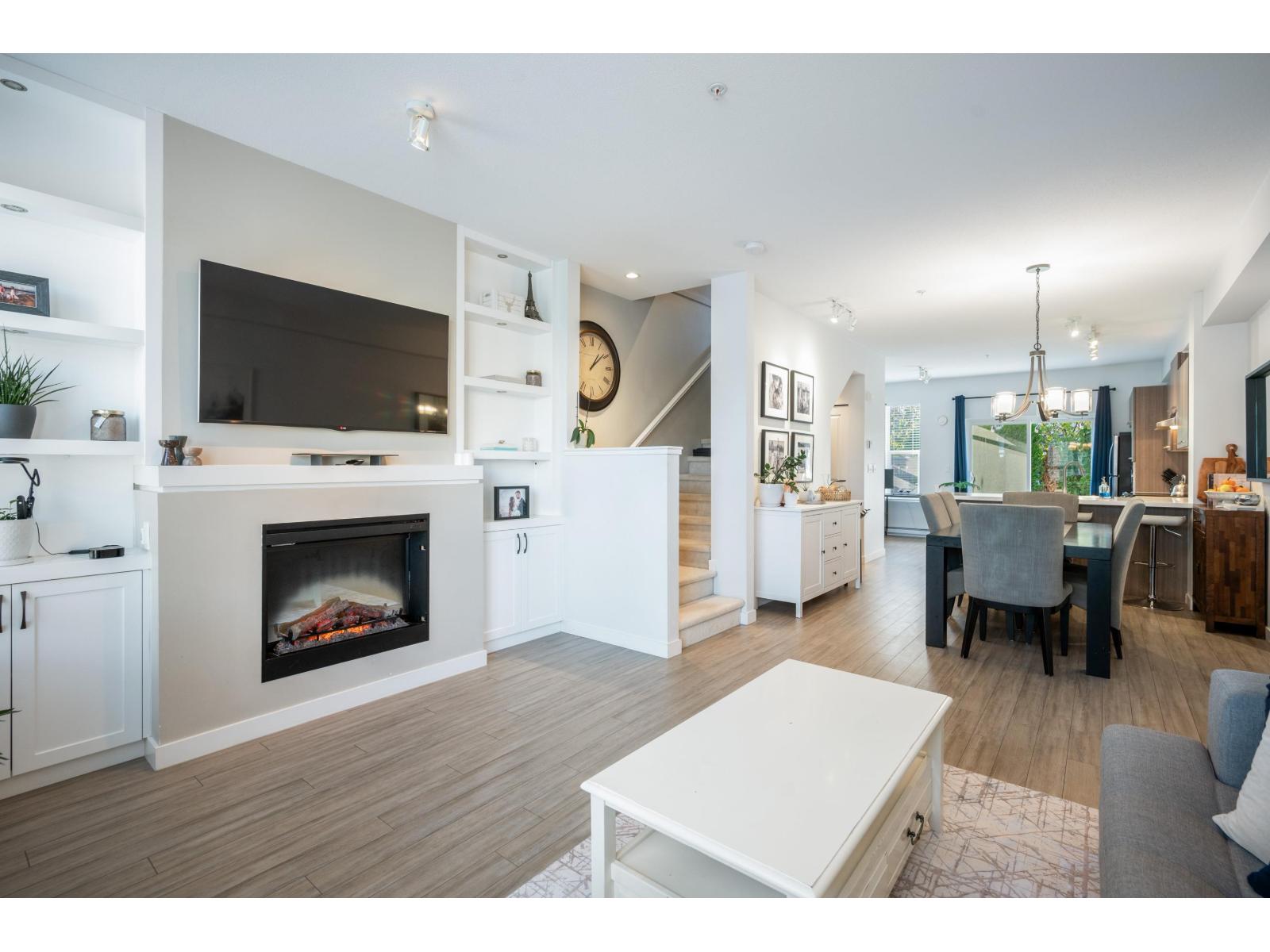 106 7938 209 STREET, Langley