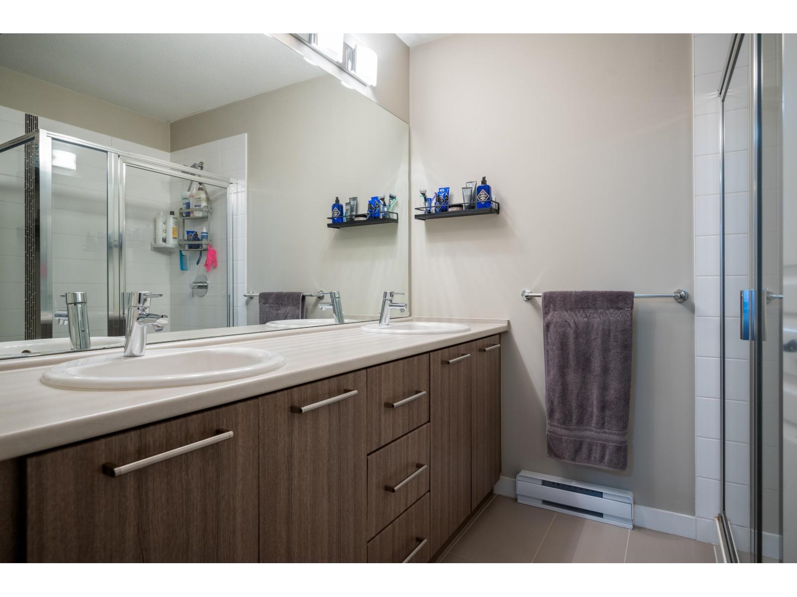 106 7938 209 STREET, Langley