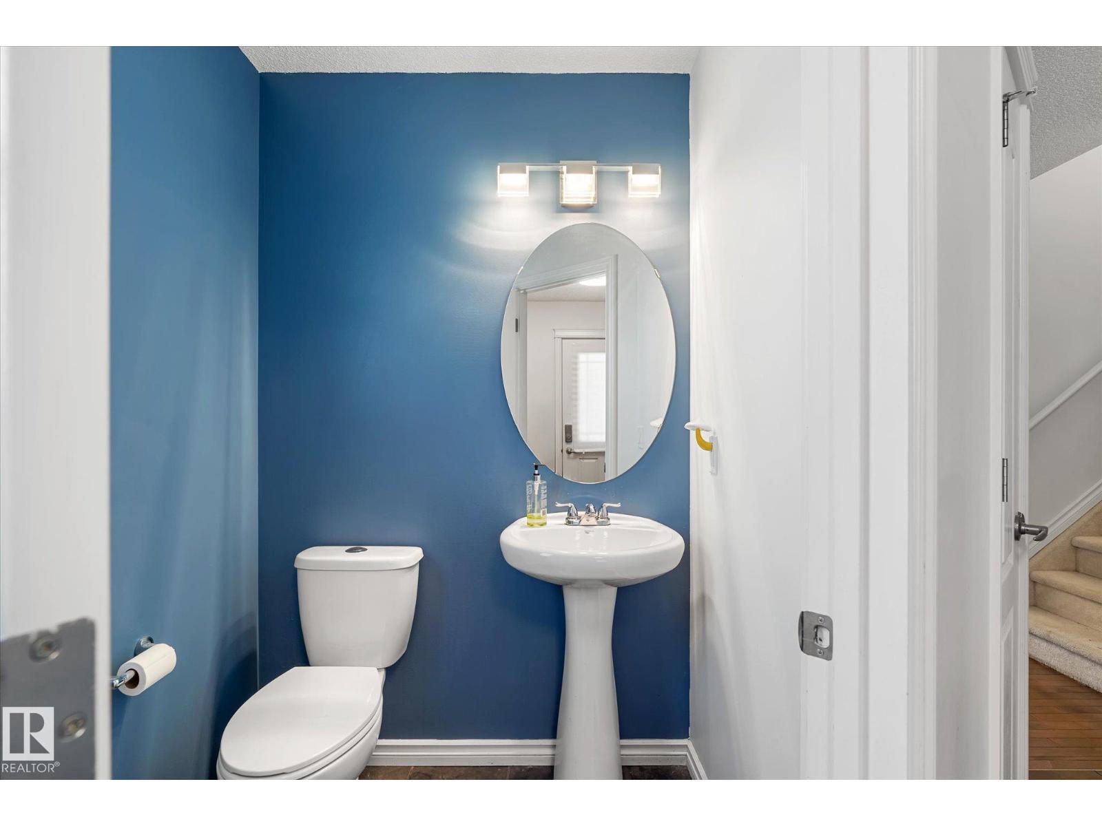 17130 7A AV SW, Edmonton