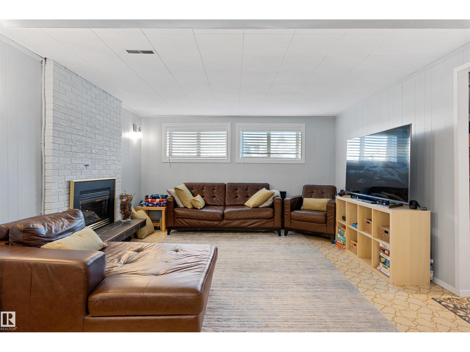 16717 109A ST NW, Edmonton