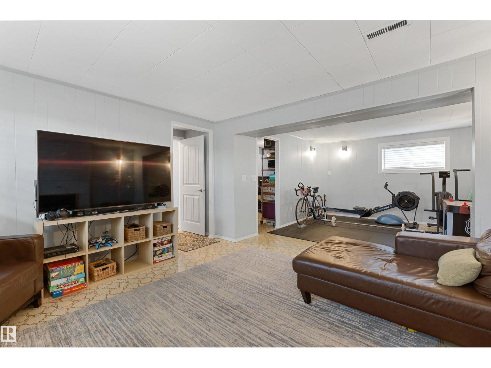 16717 109A ST NW, Edmonton