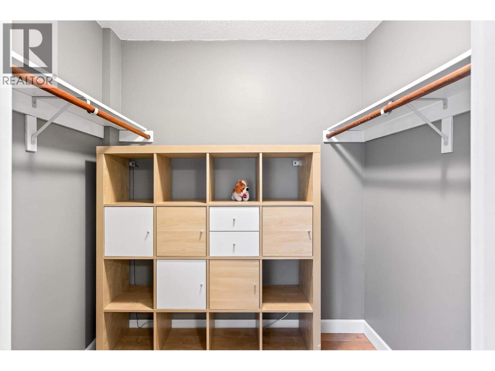 1958 HIGHVIEW PLACE, Port Moody