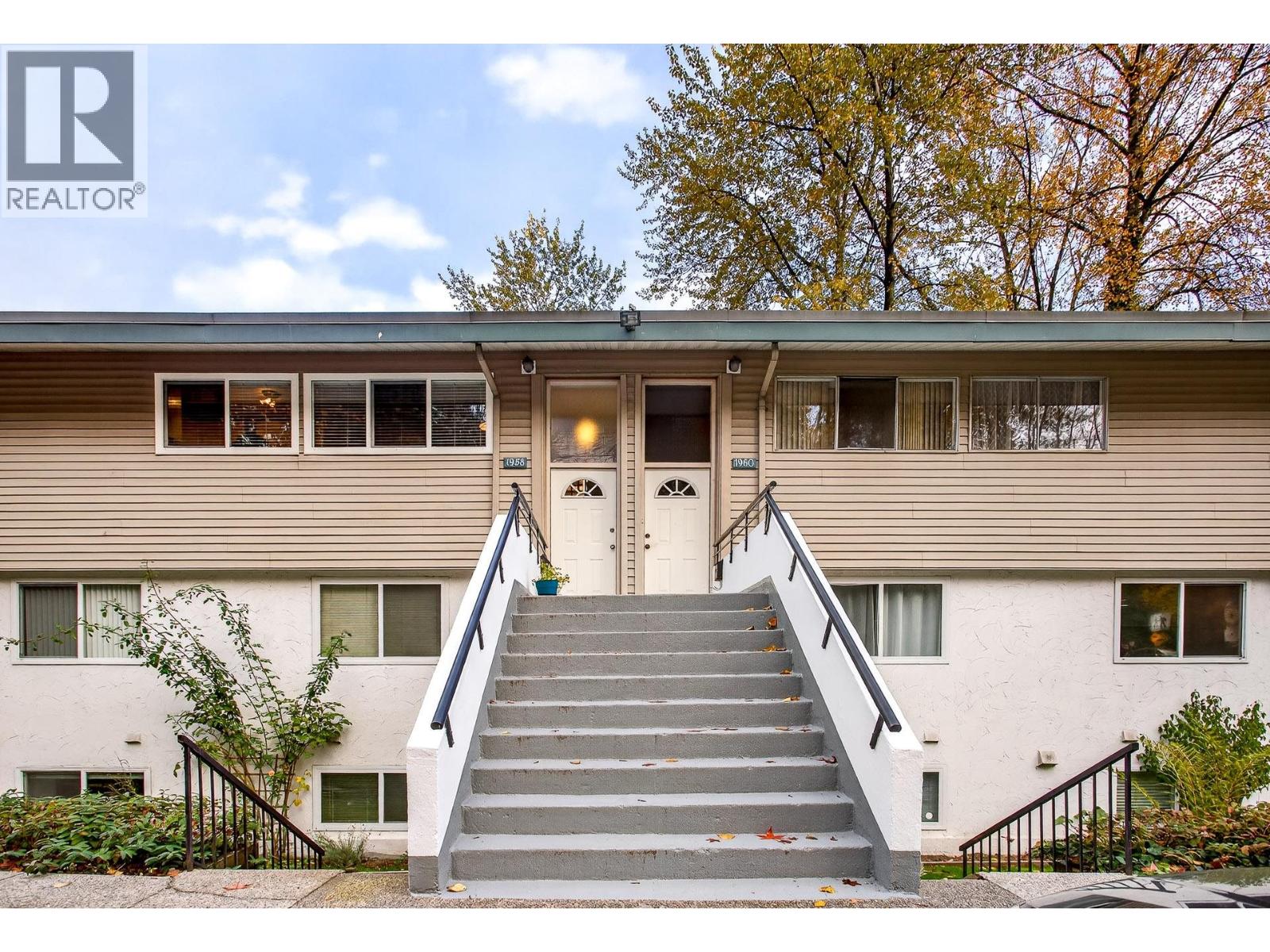 1958 HIGHVIEW PLACE, Port Moody