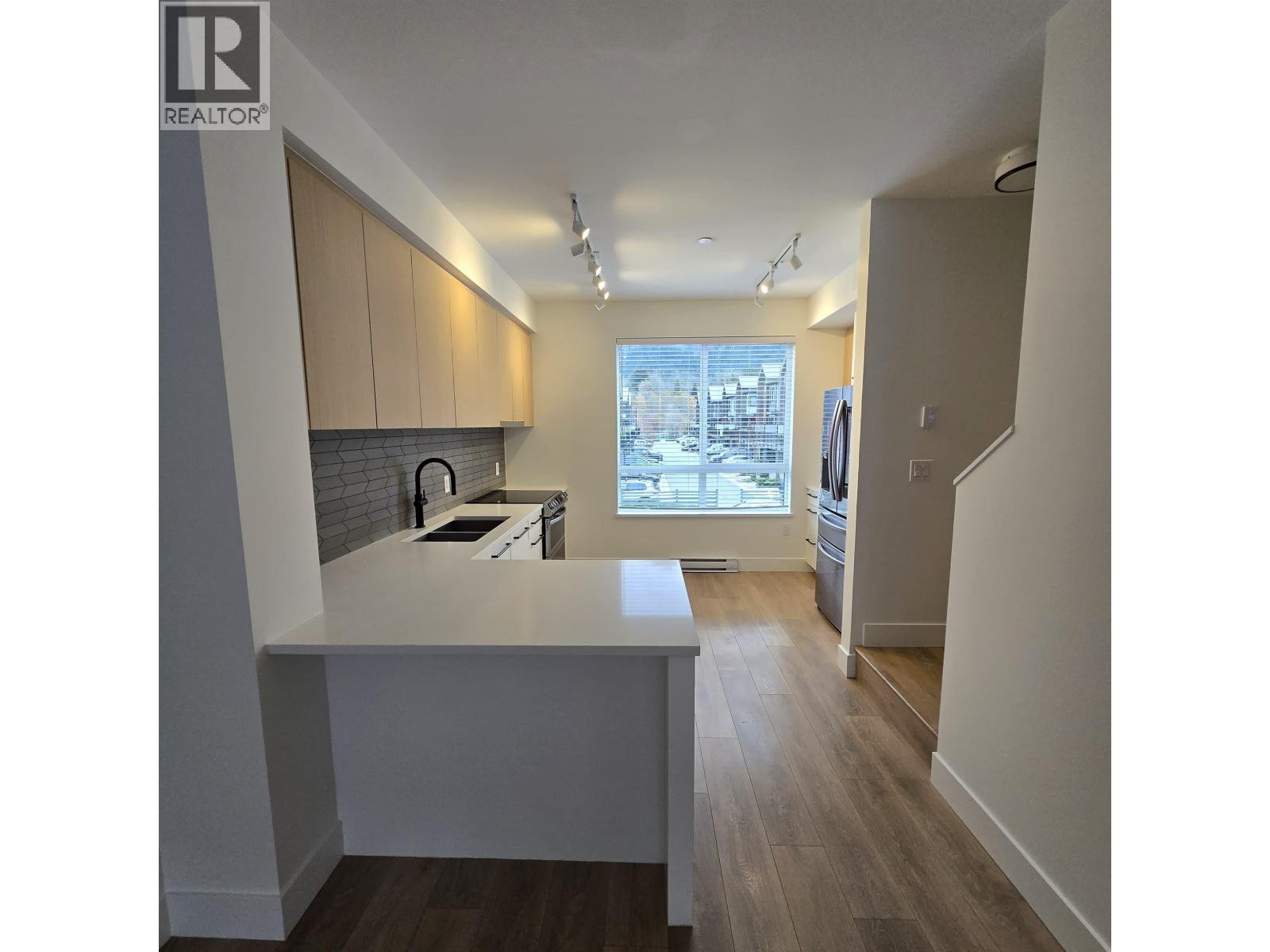 38034 KEEL WAY, Squamish