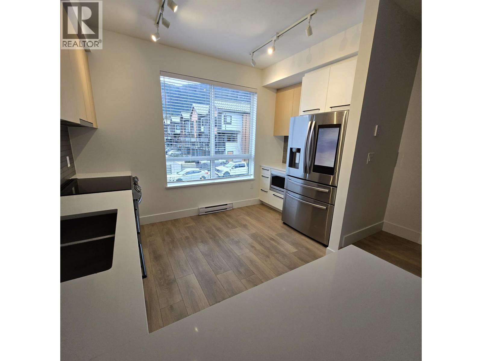 38034 KEEL WAY, Squamish