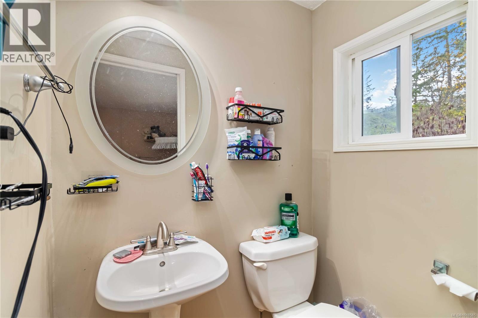 660 Millstream Lake Rd, Highlands