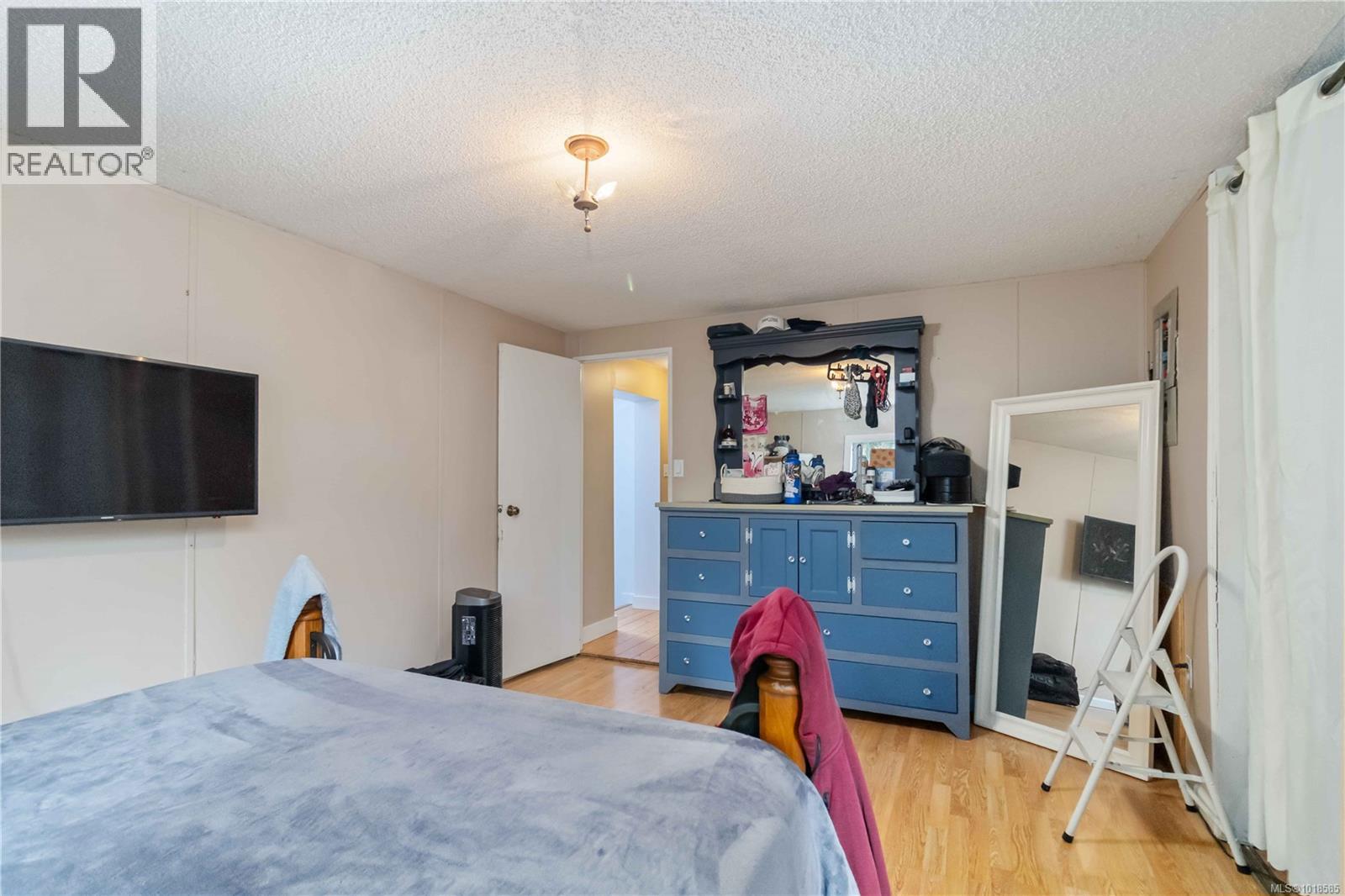 660 Millstream Lake Rd, Highlands