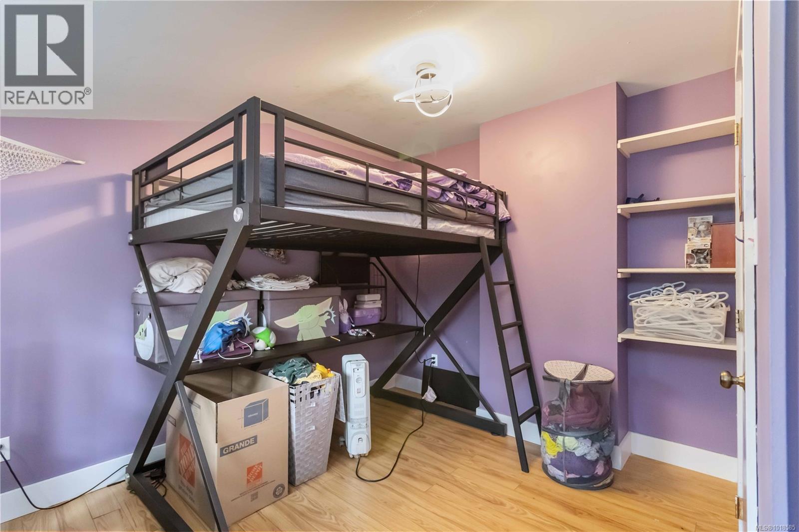 660 Millstream Lake Rd, Highlands