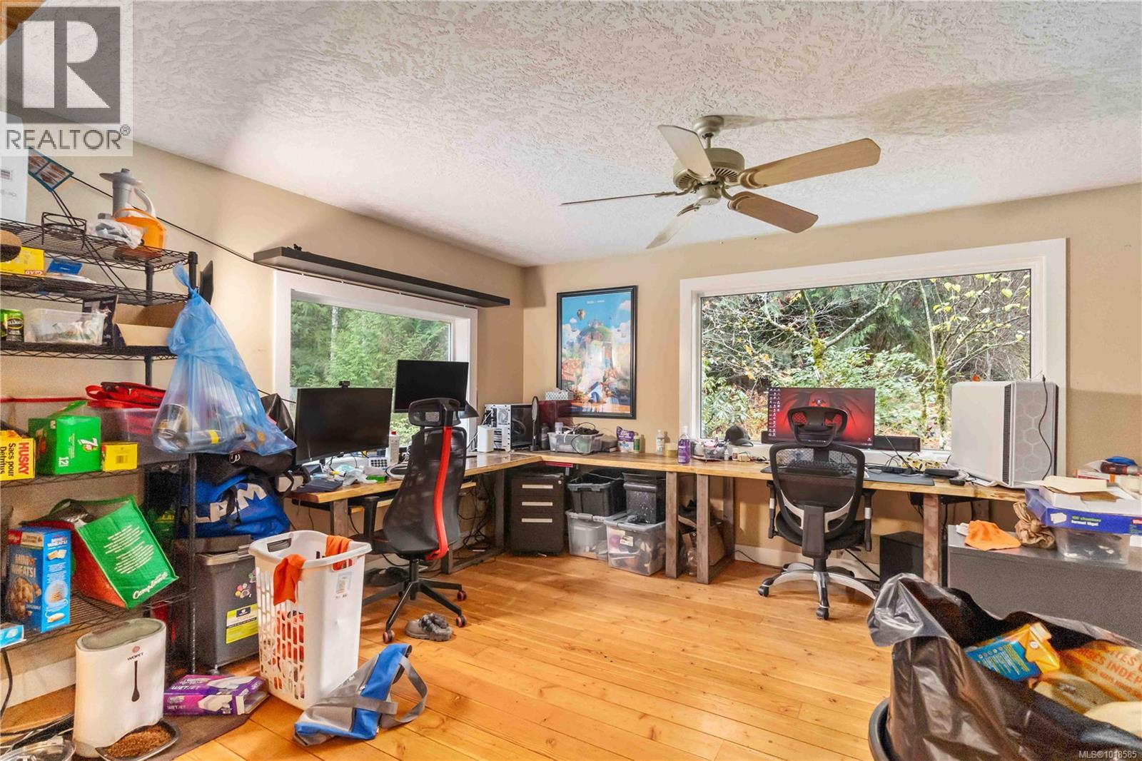 660 Millstream Lake Rd, Highlands