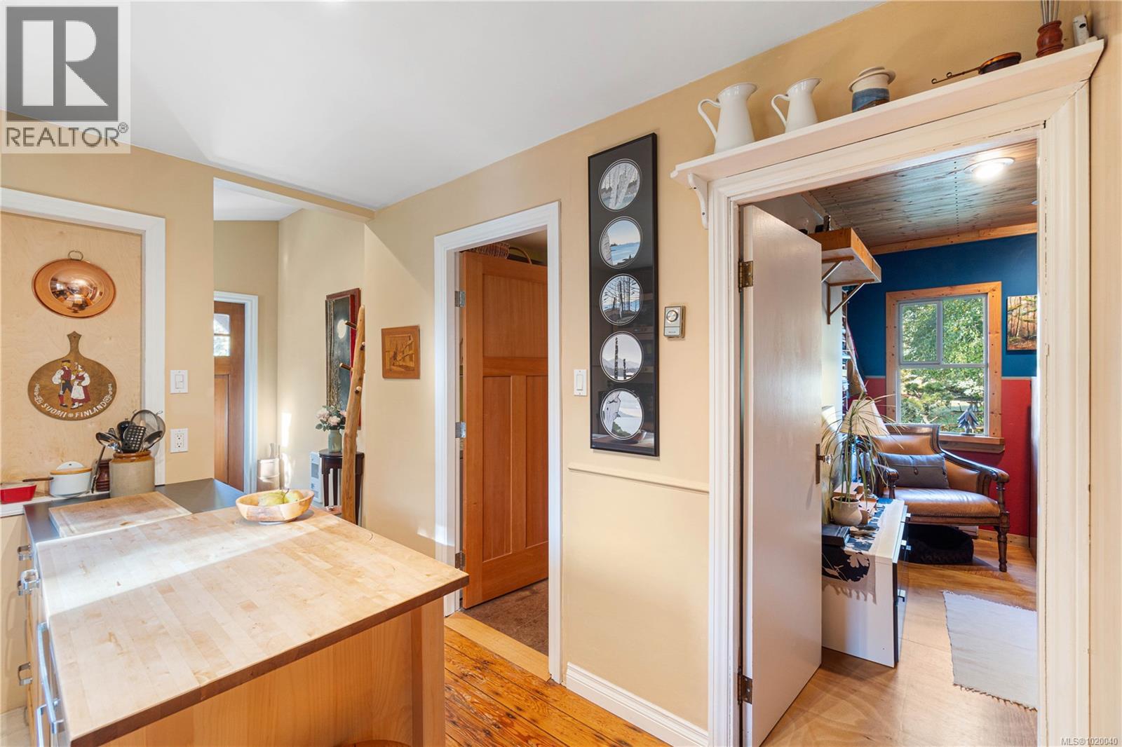 681 Turner Rd, Parksville