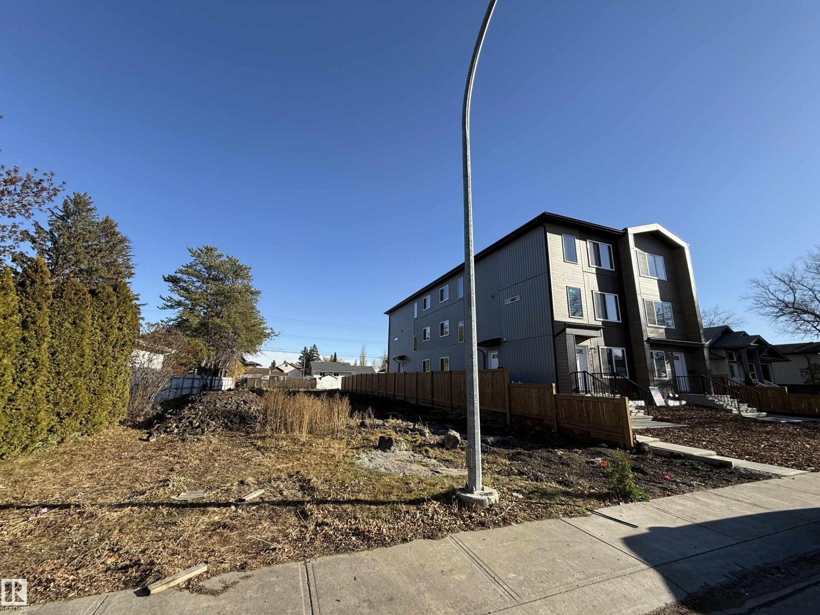 9833 154 ST NW, Edmonton