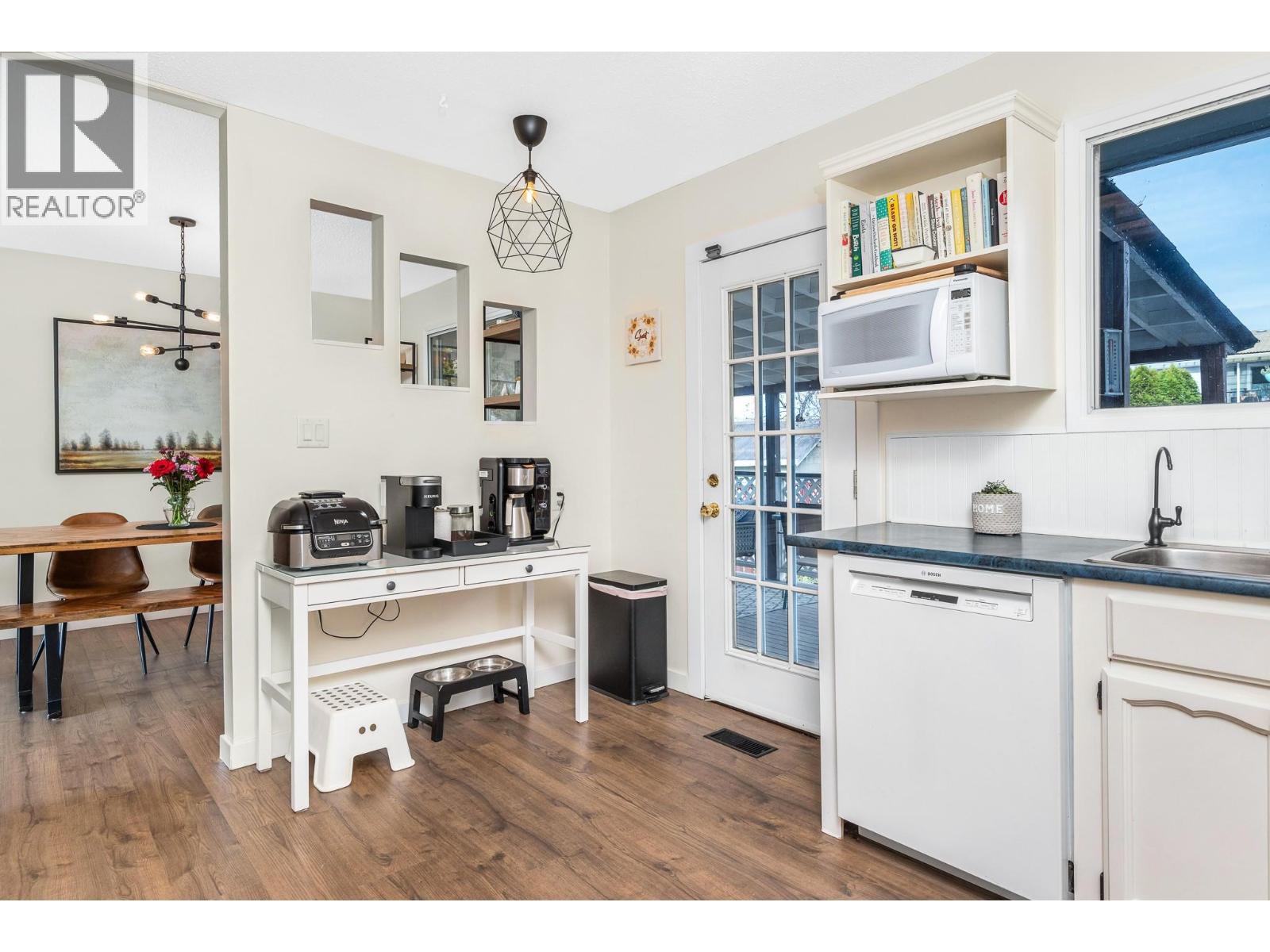  1011 33 Avenue, Vernon