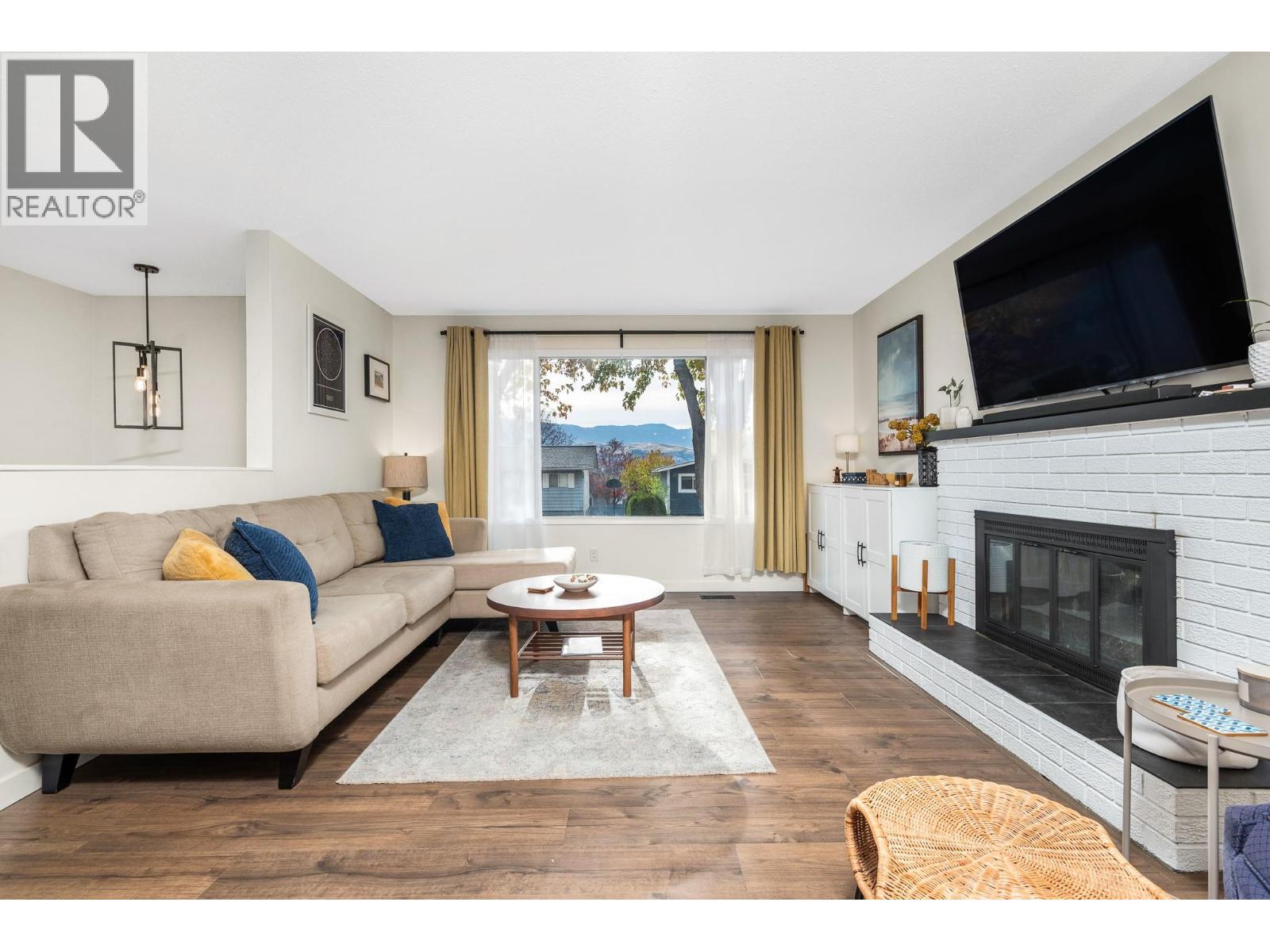  1011 33 Avenue, Vernon