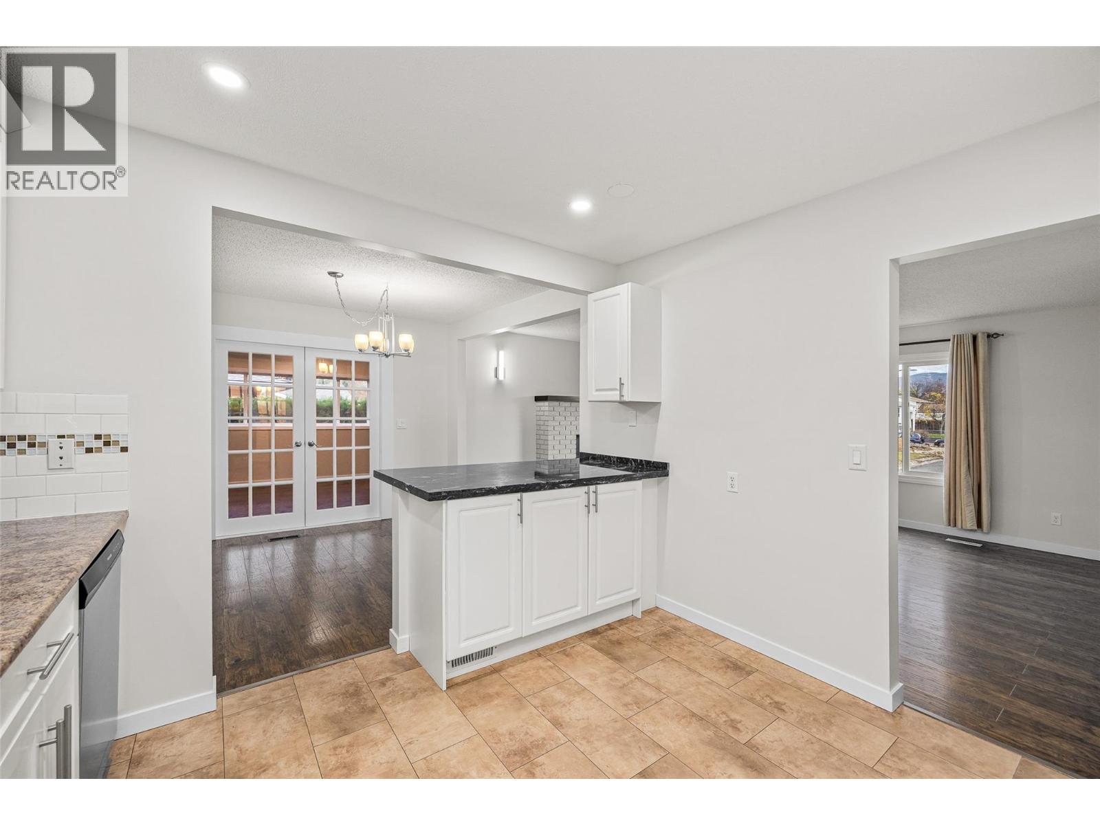  2156 Kaslo Court, Kelowna