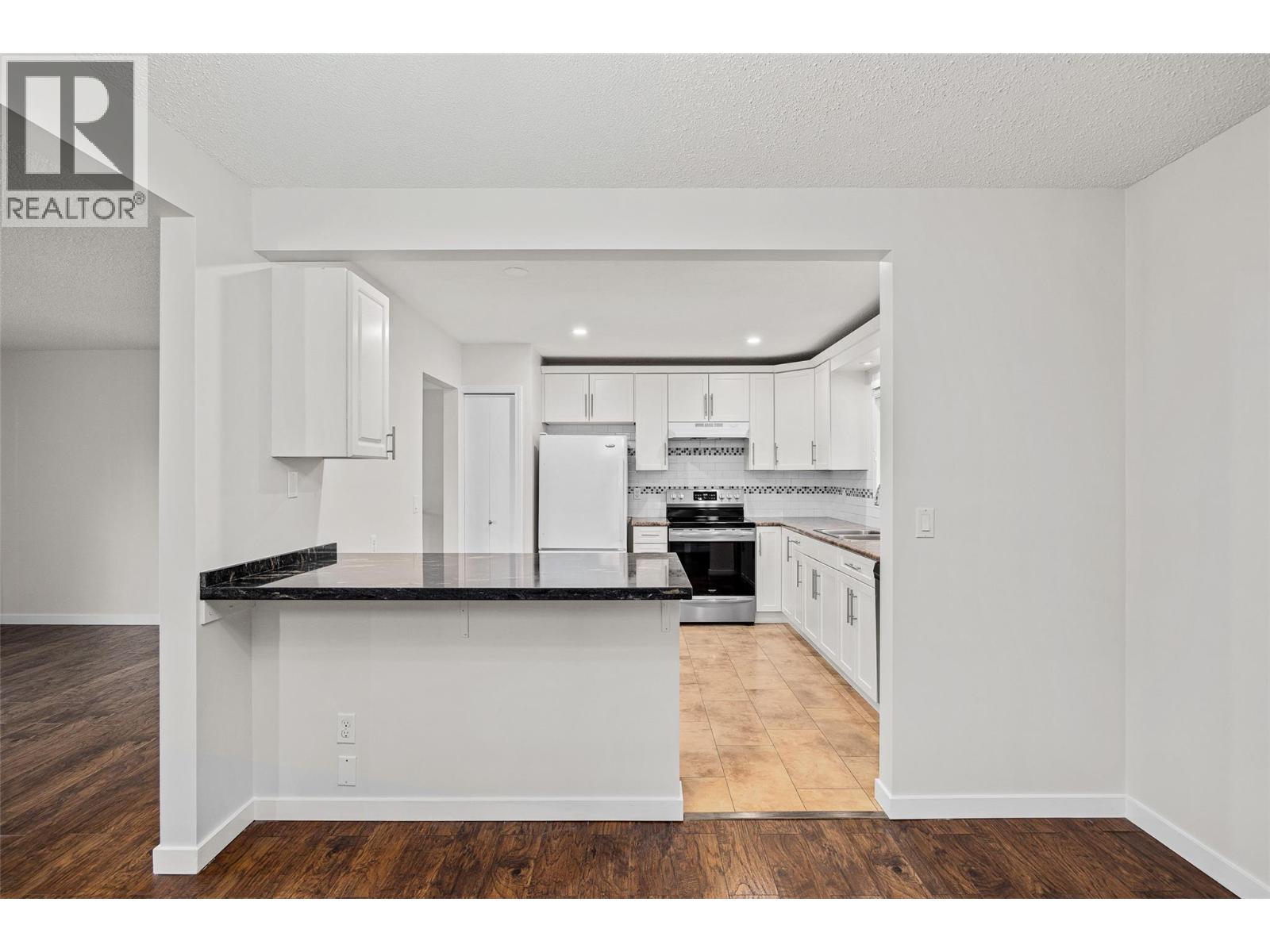  2156 Kaslo Court, Kelowna