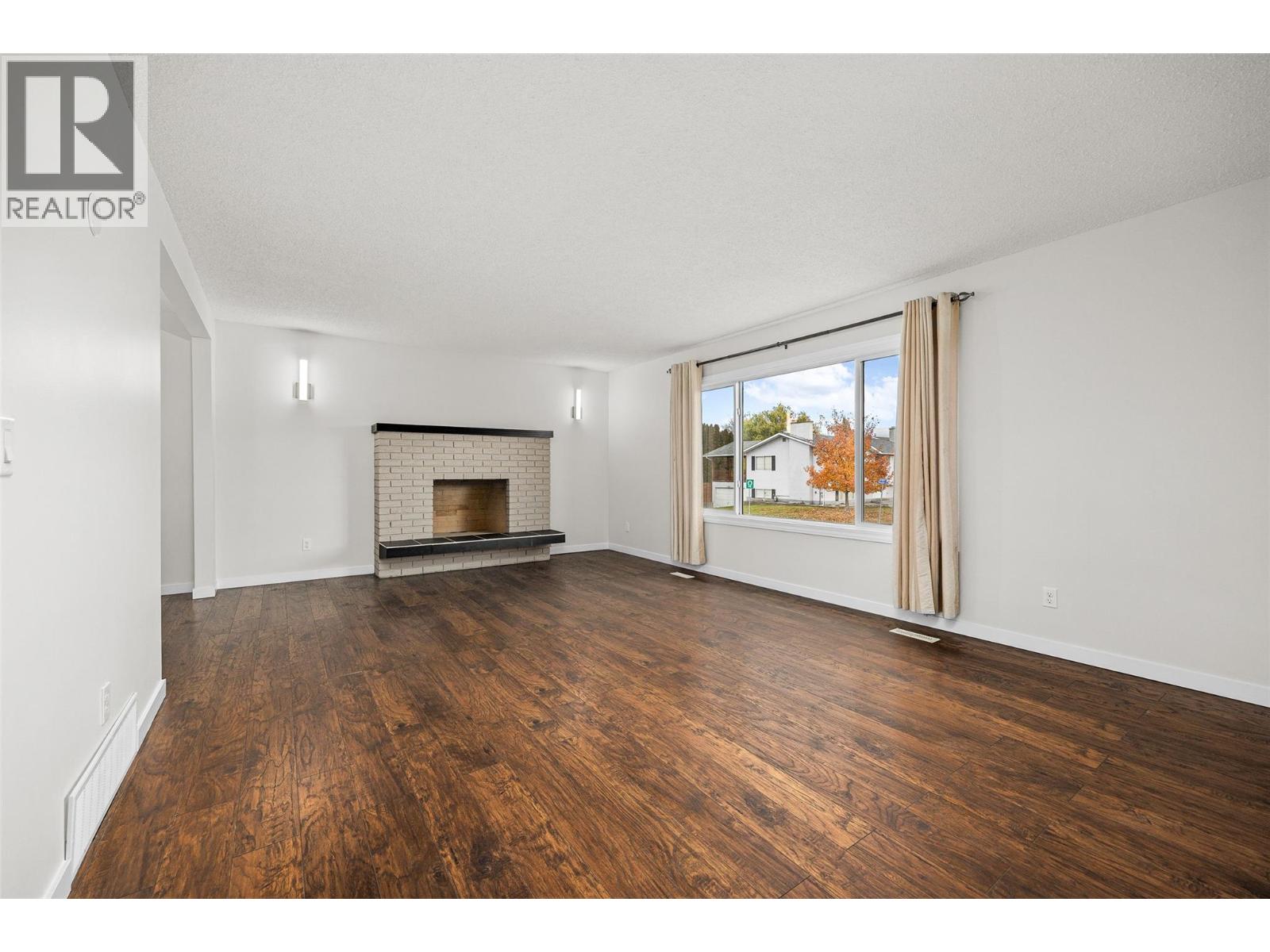  2156 Kaslo Court, Kelowna