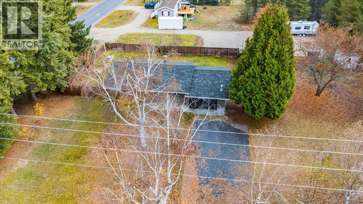 940 Columbia Road, Castlegar