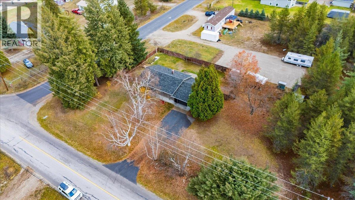 940 Columbia Road, Castlegar