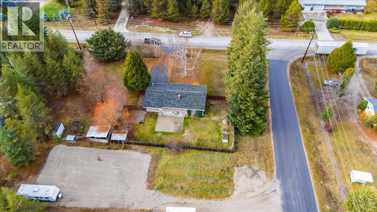 940 Columbia Road, Castlegar