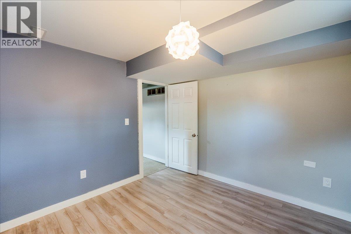 940 Columbia Road, Castlegar