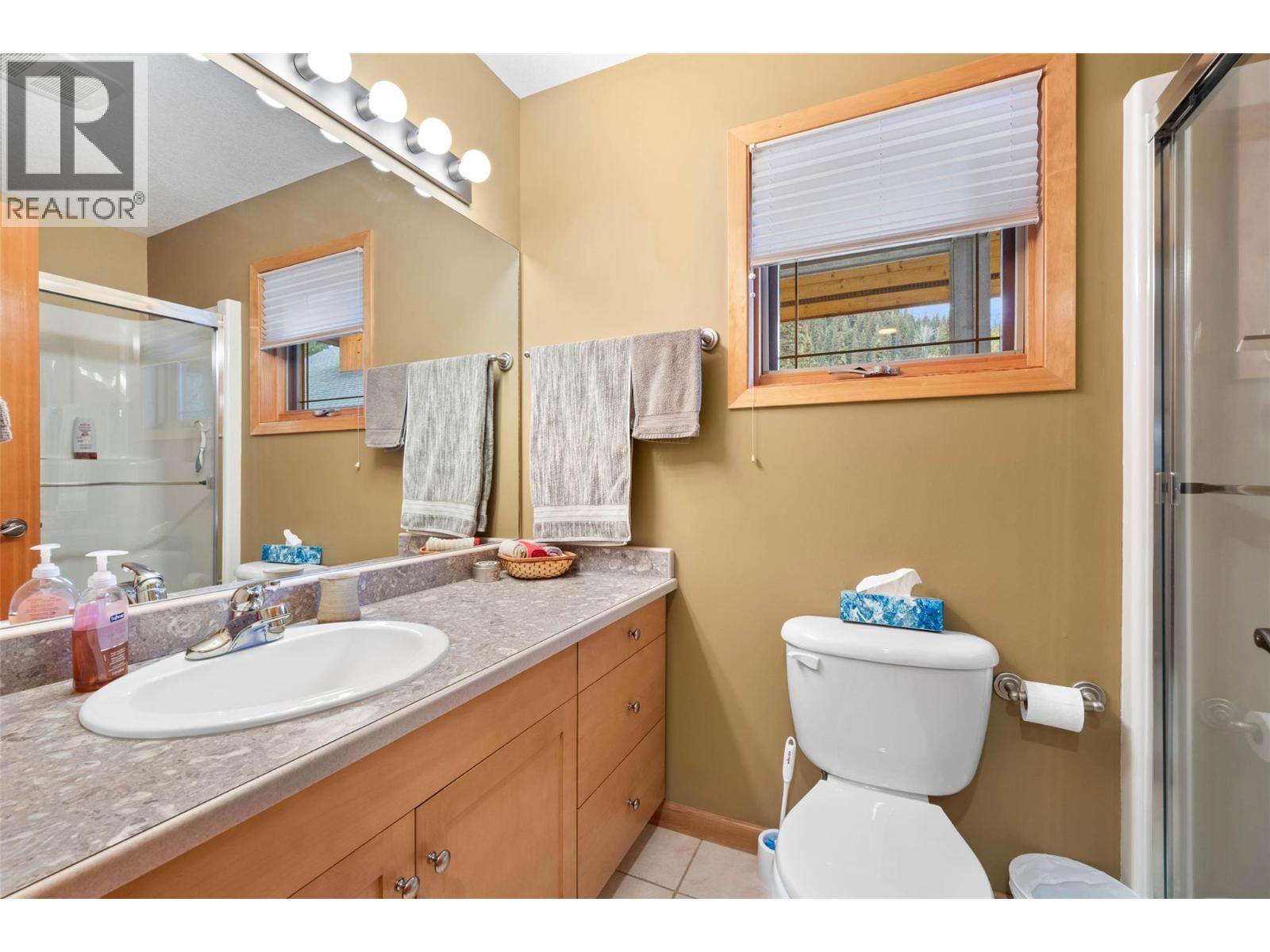 #13 2715 FAIRWAYS DRIVE - 22