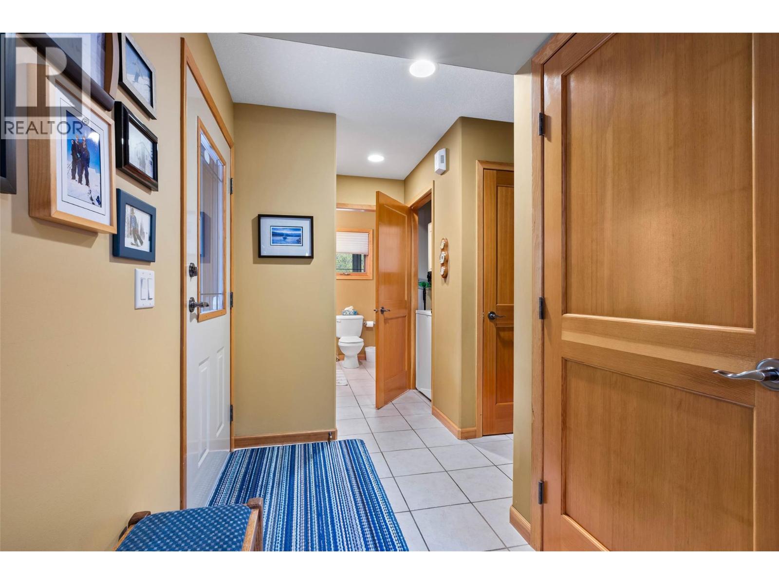 #13 2715 FAIRWAYS DRIVE - 20