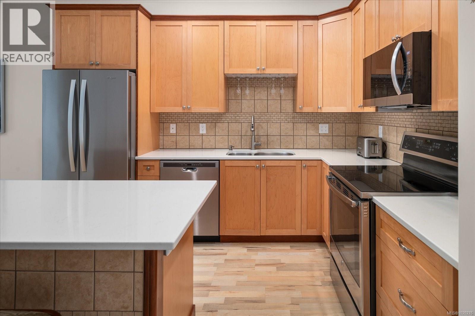 3 399 Wembley Rd, Parksville