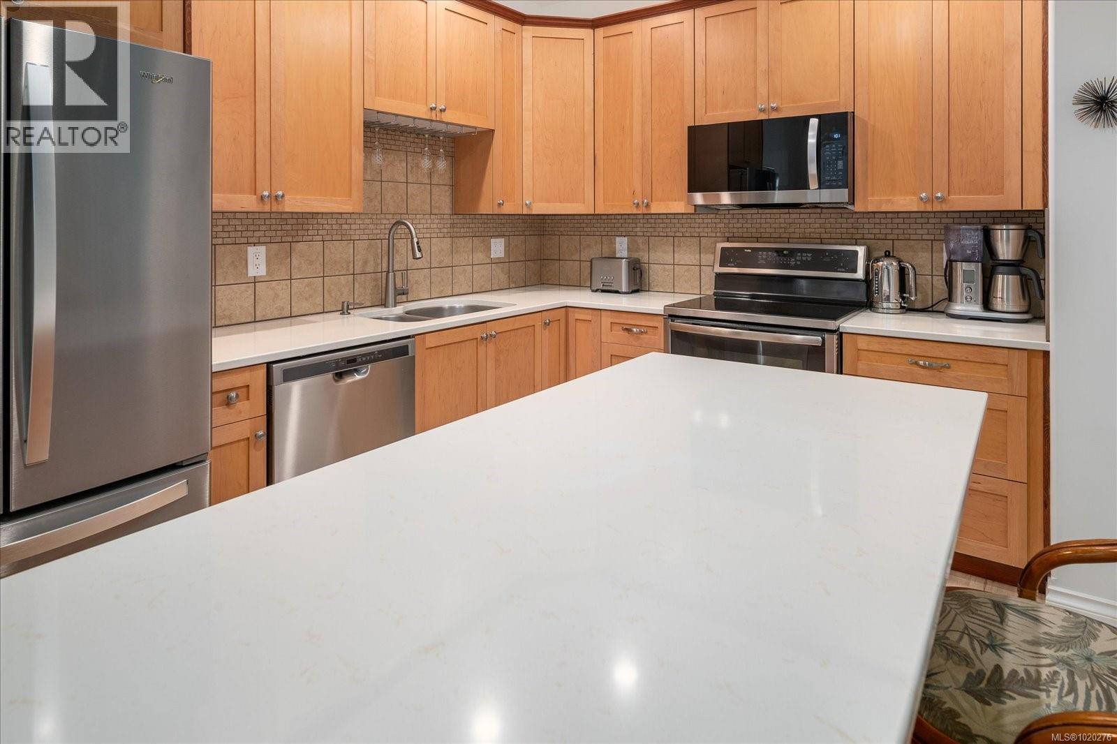 3 399 Wembley Rd, Parksville