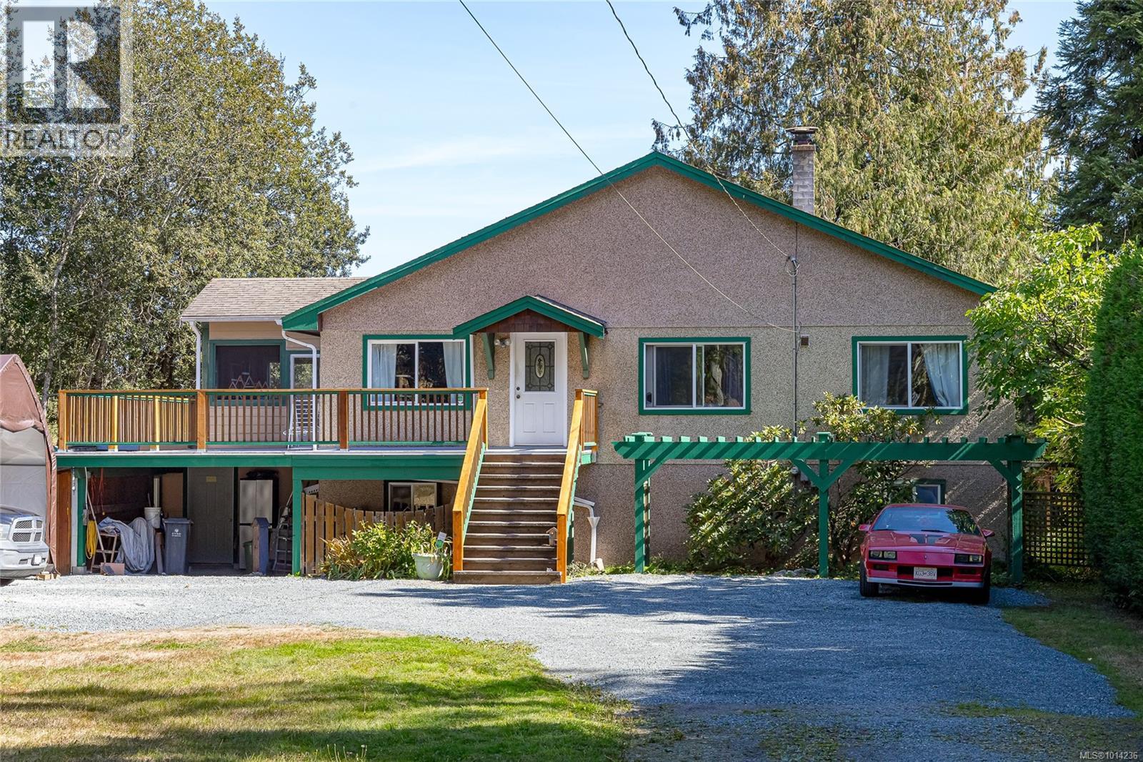 10695 Chemainus Rd - 1
