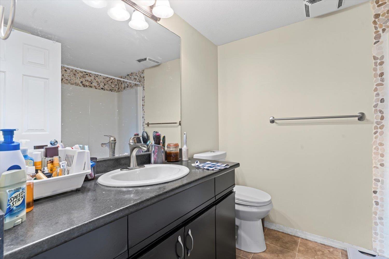 205 45702 WATSON ROAD, Garrison Crossing, Chilliwack