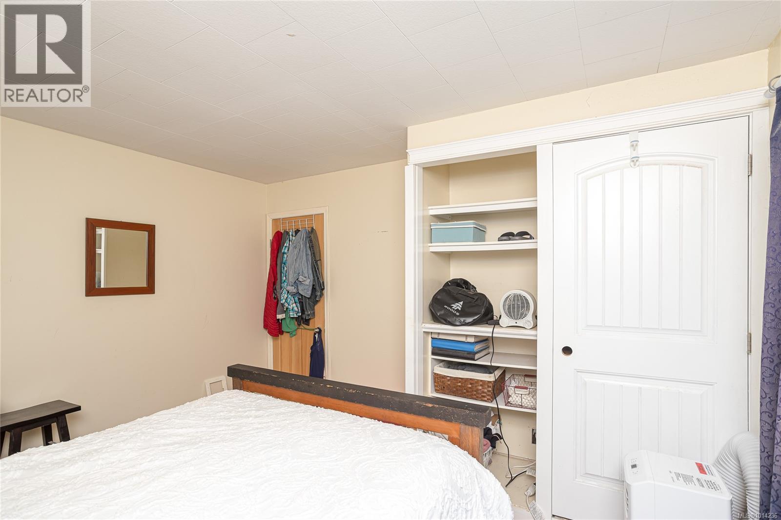 10695 Chemainus Rd, Saltair