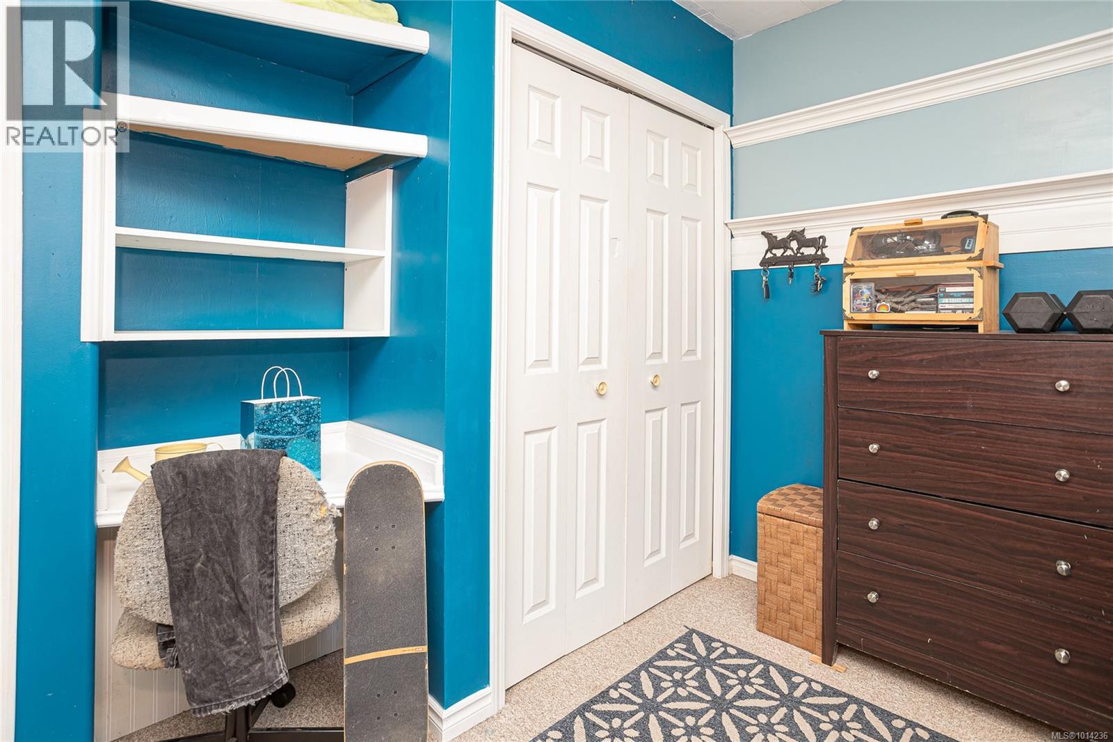 10695 Chemainus Rd, Saltair