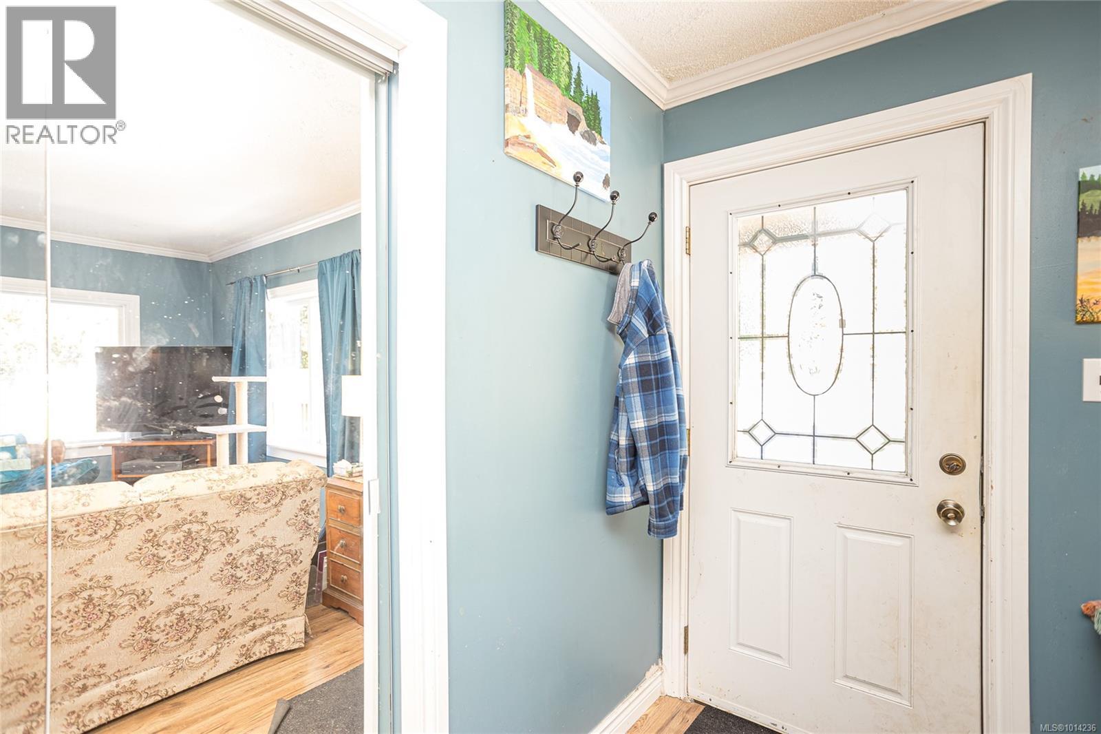 10695 Chemainus Rd, Saltair